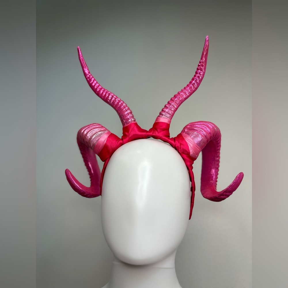 Pink Ombré metallic Holographic Demon Devil Horns - Picture 7 of 9